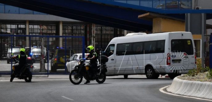إسبانيا تشرع في ترحيل القاصرين من سبتة المحتلة إلى المغرب