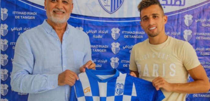 اتحاد طنجة يعلن عن ضمه مجددا للمهاجم أحمد حمودان