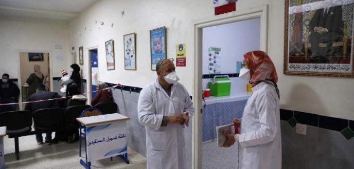 تسجيل 581 إصابة جديدة و15 وفاة بفيروس كورونا في 24 ساعة