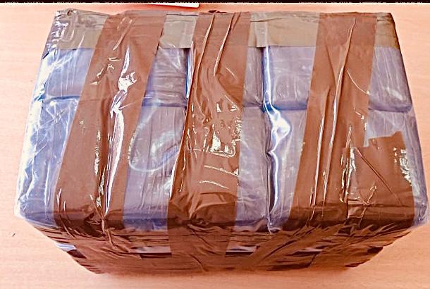 أمن طنجة يطيح بتاجر مخدرات بحوزته 10 كيلوغرام من “الحشيش”
