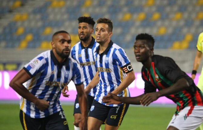اتحاد طنجة ينهزم في ميدانه أمام الجيش الملكي بنتيجة 2 – 0