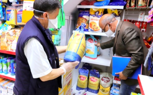 حقوقيون يدعون الحكومة للزيادة في الأجور وإصلاح الأعطاب الاجتماعية عوض الزيادة في الأسعار