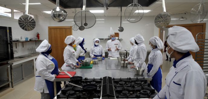 إعطاء انطلاقة النسخة الأولى من المسابقة الدولية في مواهب الطبخ “إسكوفييه” بطنجة