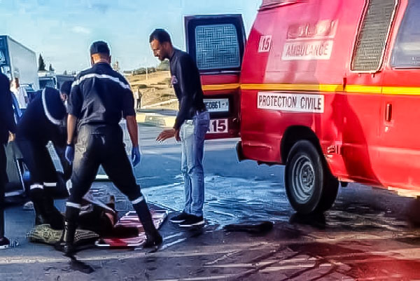 اصطدام بين “تريبورتور” وشاحنة يودي بحياة تلميذين بطنجة