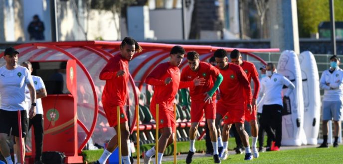 “خاليلوزيتش” يستدعي التكناوتي والتيسودالي للإلتحاق بالتجمع الإعدادي للمنتخب الوطني