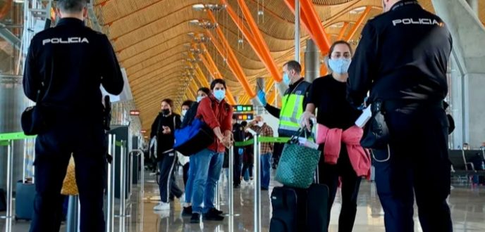 السلطات المغربية تتهم إسبانيا بعدم مراقبة الحالة الصحية للمسافرين “بشكل حازم”