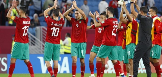 المنتخب المغربي يواجه نظيره الجزائري السبت القادم في ربع نهائي كأس العرب