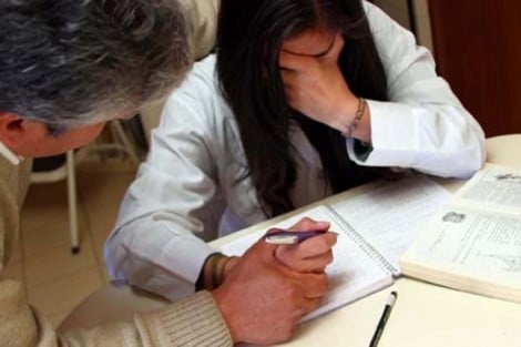 جامعة مغربية تخصص رقم أخضر للتبليغ عن “الجنس مقابل النقط”