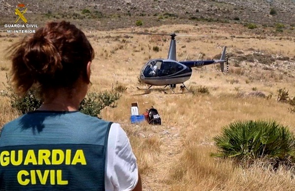 تفكيك شبكة لتهريب الحشيش من شمال المغرب إلى إسبانيا بواسطة طائرات هليكوبتر