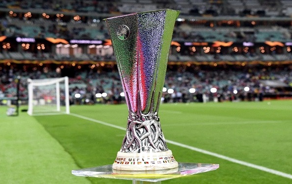 قرعة الدوري الأوروبي تضع برشلونة بمواجهة غلطة سراي التركي
