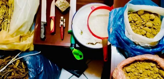 أمن طنجة يطيح بمروج مخدر الكيف والشيرا بالحي الجديد