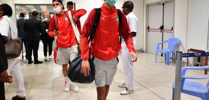 بعثة المنتخب المغربي تصل إلى كينشاسا استعدادا لمواجهة الكونغو