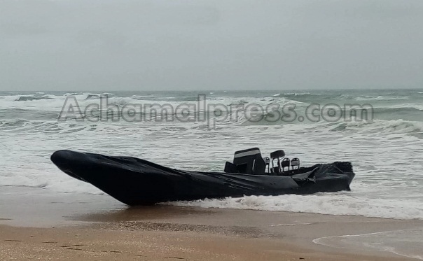 حجز قارب مطاطي في المضيق وشكوك تحوم حول شبكات تهريب المخدرات