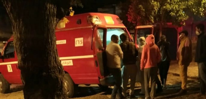 عراك مسلح يفقد شابا خصيته بالقصر الكبير