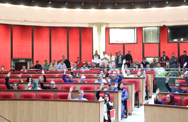 مجلس جماعة طنجة يصادق على قرارات تهم مستقبل التعمير وقضايا اجتماعية وبيئية