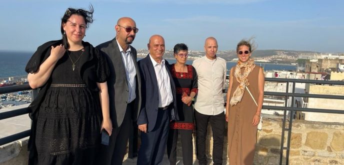 عمدة مدينة طنجة يستقبل وزير التعاون الإقليمي في الحكومة الإسرائيلية