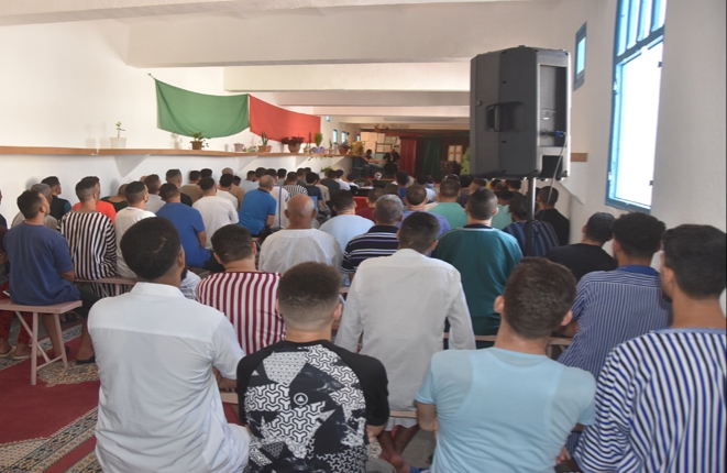 السجن المحلي بواد لاو يحتفي بالسجناء المتفوقين دراسيا وتكوينيا