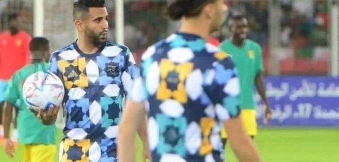 “أديداس” تعتذر وتعلن توصلها لتسوية مع المغرب حول أقمصة “الزليج”