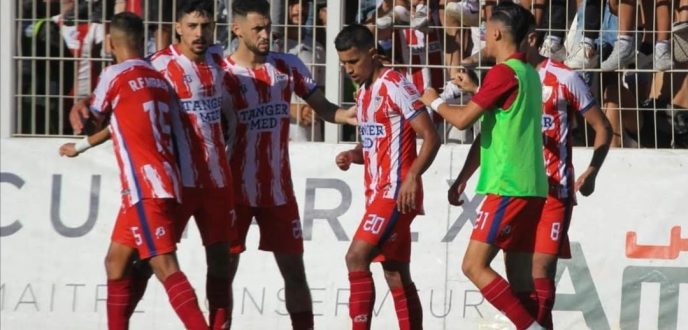 اتحاد تواركة يرغم مضيفه المغرب التطواني على التعادل الايجابي (1-1)