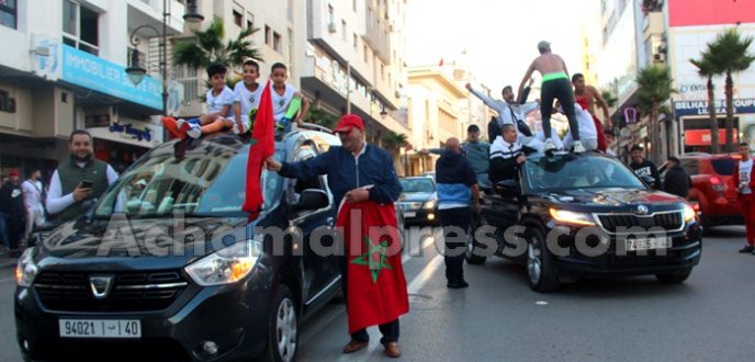 فرحة هيستيرية بشوارع طنجة احتفالا بفوز المنتخب الوطني التاريخي على بلجيكا
