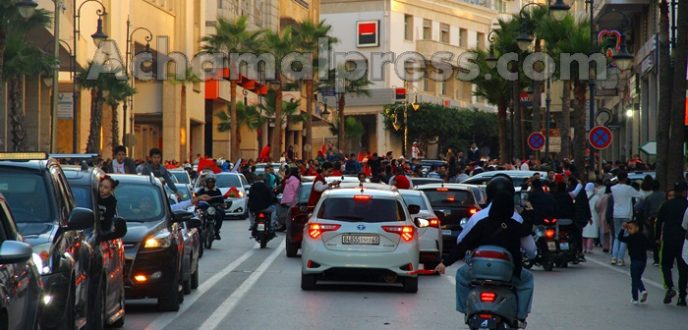نداء وطني يدعو المغاربة للتوقف عن استعمال السيارات لمدة ساعة احتجاجا على غلاء المحروقات