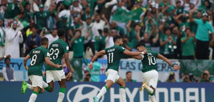 السعودية تحقق انتصارا تاريخيا على الأرجنتين في كأس العالم