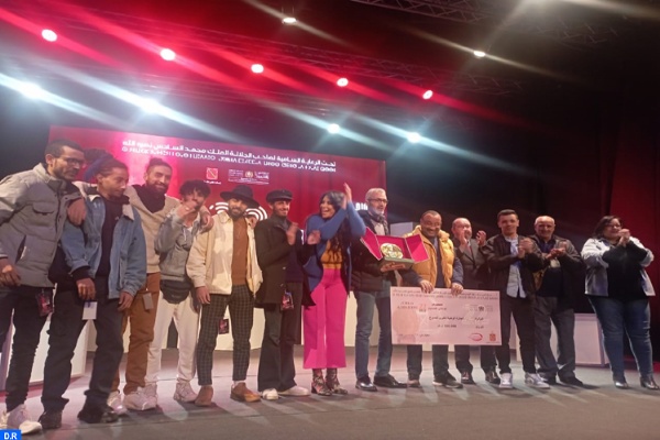 مسرحية “غيثة” تتوج بالجائزة الكبرى للمهرجان الوطني للمسرح بتطوان