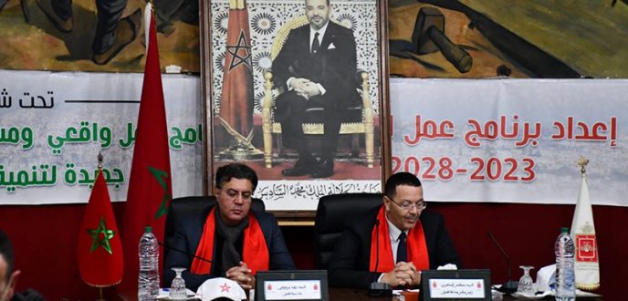 مجلس جماعة تطوان يصادق على مشروع اتفاقية للتدبير المفوض لمرفق النفايات المنزلية