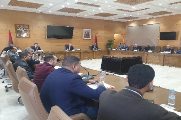 والي جهة طنجة يترأس اجتماع بشأن الزيادات المتتالية التي تعرفها مواد استهلاكية