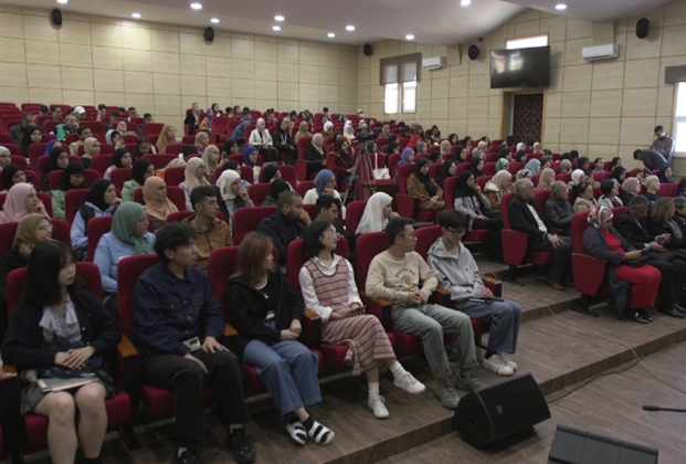 شاعرات ومبدعات من المغرب والصين يتألقون في ملتقى زرقاء اليمامة بمرتيل