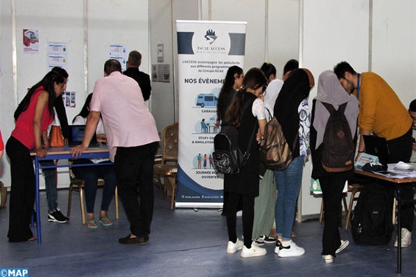 انطلاق النسخة الثالثة من المنتدى الإقليمي للتوجيه الجامعي والمهني بطنجة