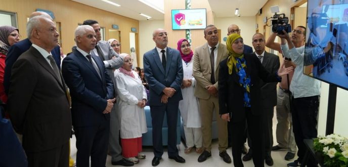 أيت الطالب يعطي انطلاقة خدمات 7 مراكز صحية حضرية بجهة طنجة