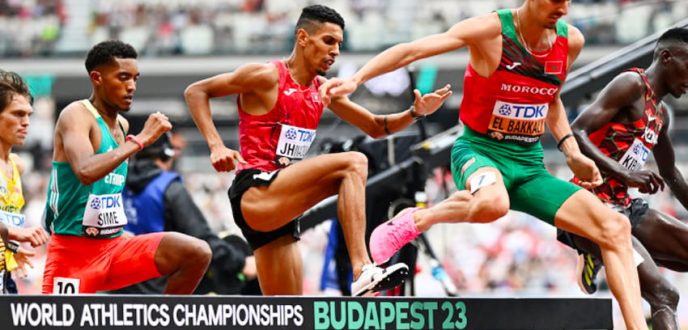 البطل المغربي سفيان البقالي ينجح في التأهل إلى نهائي بطولة العالم لألعاب القوى