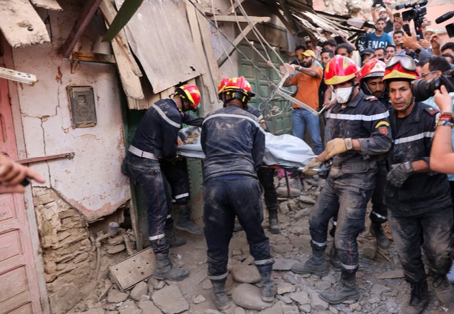 عدد ضحايا زلزال الحوز يرتفع إلى 2946 شخصا و5674 جريحا