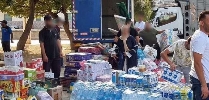 ايقاف ثلاثة أشخاص استولوا على مواد غذائية موجهة لدعم ضحايا الزلزال
