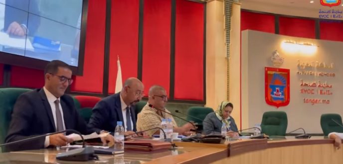 مجلس جماعة طنجة يصادق على قرارات تهم مجالات التنمية والبيئة والنقل
