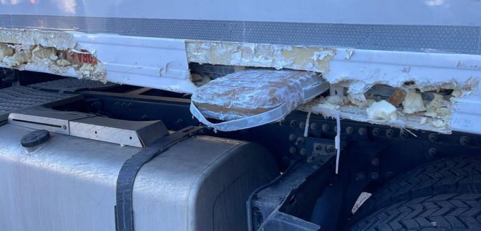 ضبط شاحنة للنقل الدولي محملة بأزيد من طن من الحشيش بميناء طنجة المتوسط