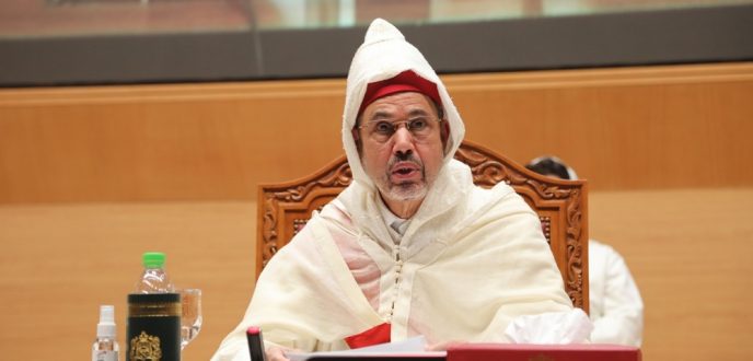 المجلس الأعلى يعزل قاضيا ويوقف 14 آخرين عن العمل بشكل مؤقت