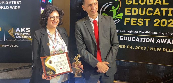أستاذة مغربية تتوج بجائزة أفضل مدرس في العالم لسنة 2023