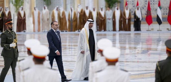 استقبال رسمي لجلالة الملك من طرف رئيس دولة الإمارات العربية المتحدة