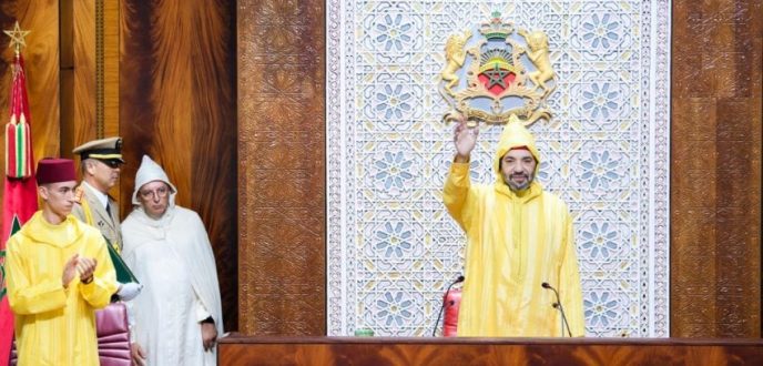 أحزاب سياسية تشيد بمضامين الخطاب الملكي بمناسبة افتتاح البرلمان
