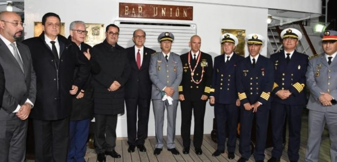 سفينة التدريب الشراعية البيروفية تغادر ميناء طنجة بعد توقف دام ثلاثة أيام