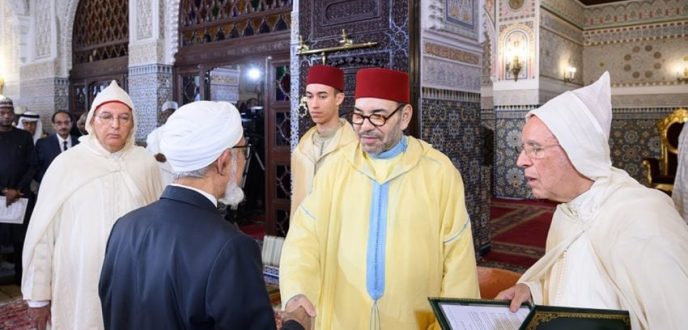 أمير المؤمنين يترأس الدرس الثاني من سلسلة الدروس الحسنية الرمضانية
