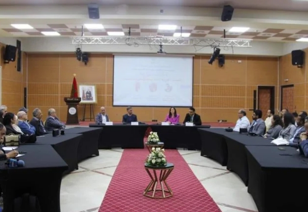 ندوة بطنجة تناقش “الإعلام الجديد” بين القانون والأخلاق المهنية والمتغيرات المجتمعية