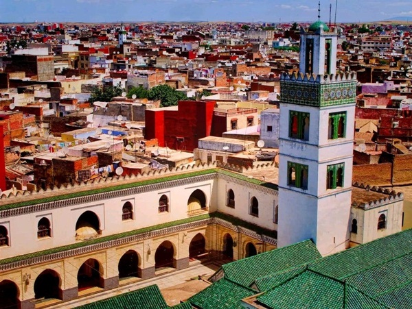 القصر الكبير.. حاضنة لتفريخ الفقر والإجرام (روبورتاج)