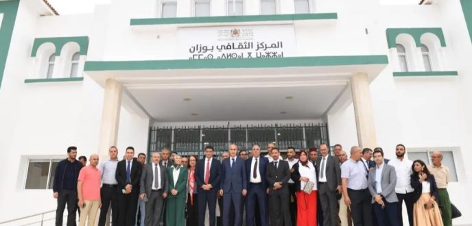 بنسعيد يزور معالم تراثية بوزان وشفشاون ويطلق عرض “نوستالجيا”
