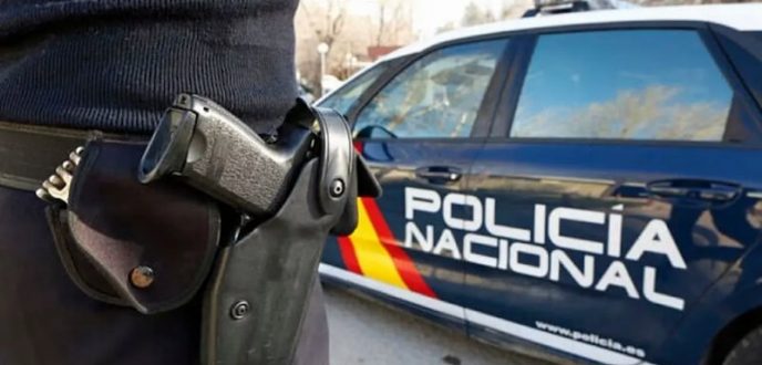 الشرطة الإسبانية تفكك شبكة دولية لتهريب السيارات من ميناء الجزيرة الخضراء إلى طنجة