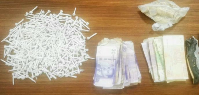 أمن طنجة يضع حدا لنشاط مروج مخدر الهيروين بحي أرض الدولة