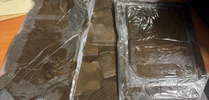 ضبط مواطن أجنبي حاول تهريب المخدرات عبر مطار طنجة