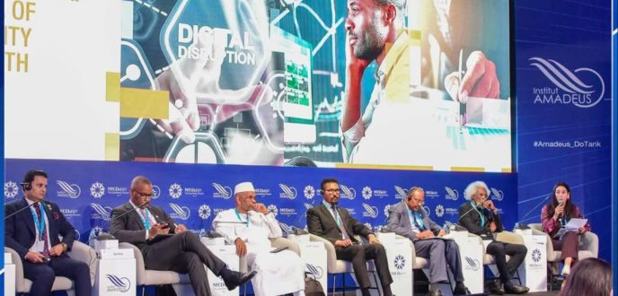 ميدايز 2024 .. سياسيون وأكاديميون أفارقة يشيدون بالنموذج التنموي للأقاليم الجنوبية